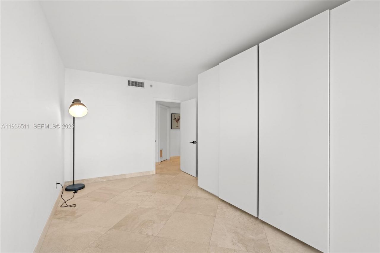 21205 Yacht Club Dr, Unit 3001, Aventura, FL 33180 Photo