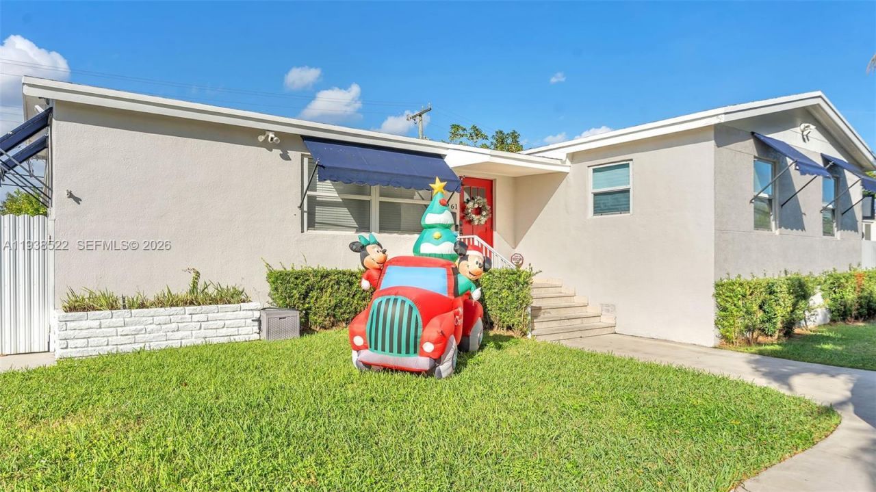8261 SW 27th St, Miami, FL 33155 Photo