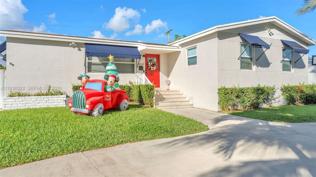 8261 SW 27th St, Miami, FL 33155 Photo