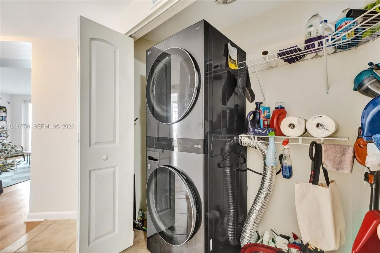 7350 SW 89th St, Unit 911S, Miami, FL 33156 Photo