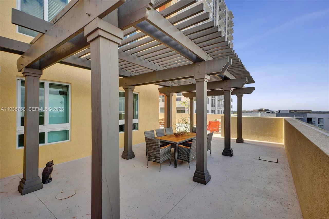 7350 SW 89th St, Unit 911S, Miami, FL 33156 Photo