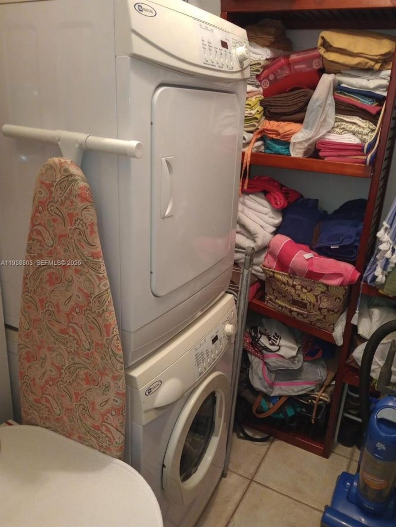 6830 Indian Creek Dr, Unit 5B, Miami Beach, FL 33141 Photo