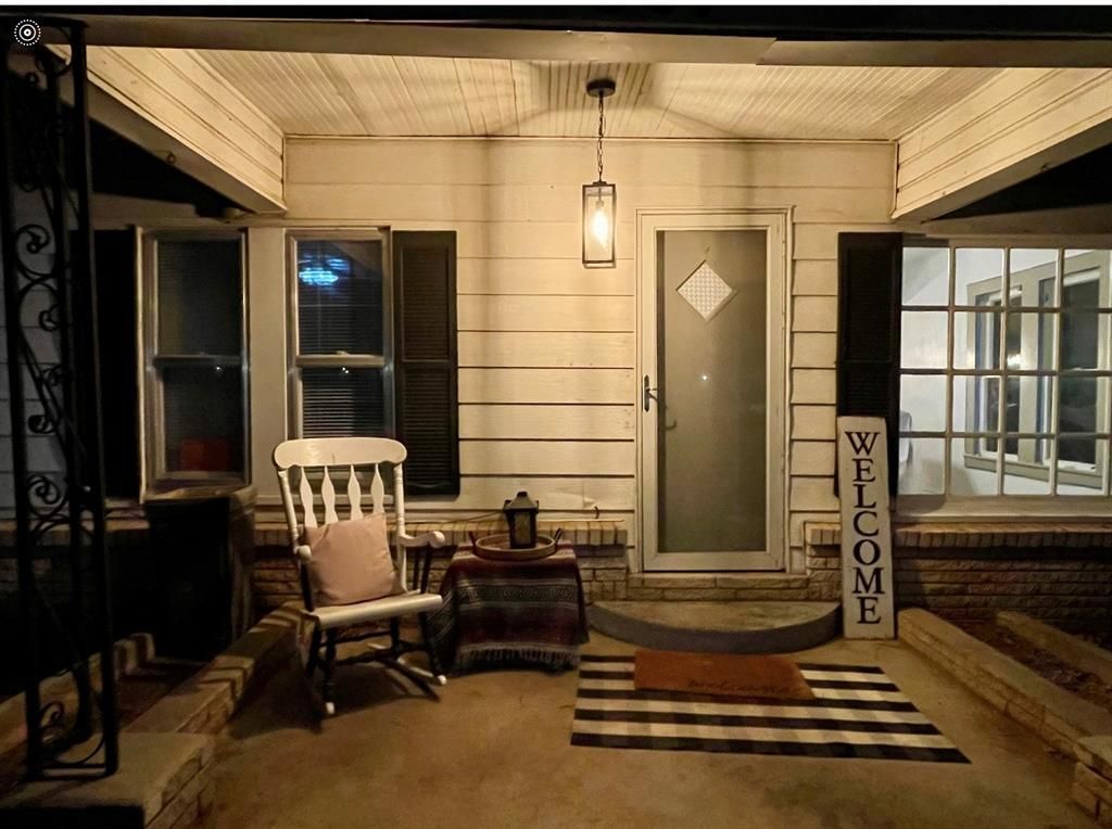 301 S Ave. H, Olney, TX 76374 Main Photo