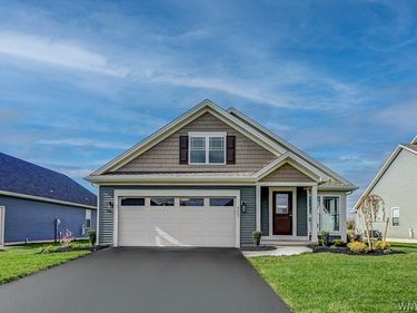 6667 Curtis Court, Lockport, NY 14094