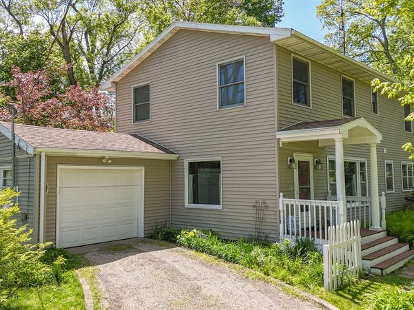 61100 Quinnesec Road, Cassopolis, MI 49031