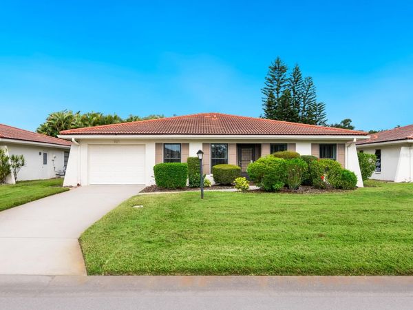 5107 GREENCROFT ROAD, Unit 23, SARASOTA, FL 34235