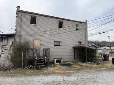 2517 N Main Street, Hazard, KY 41701