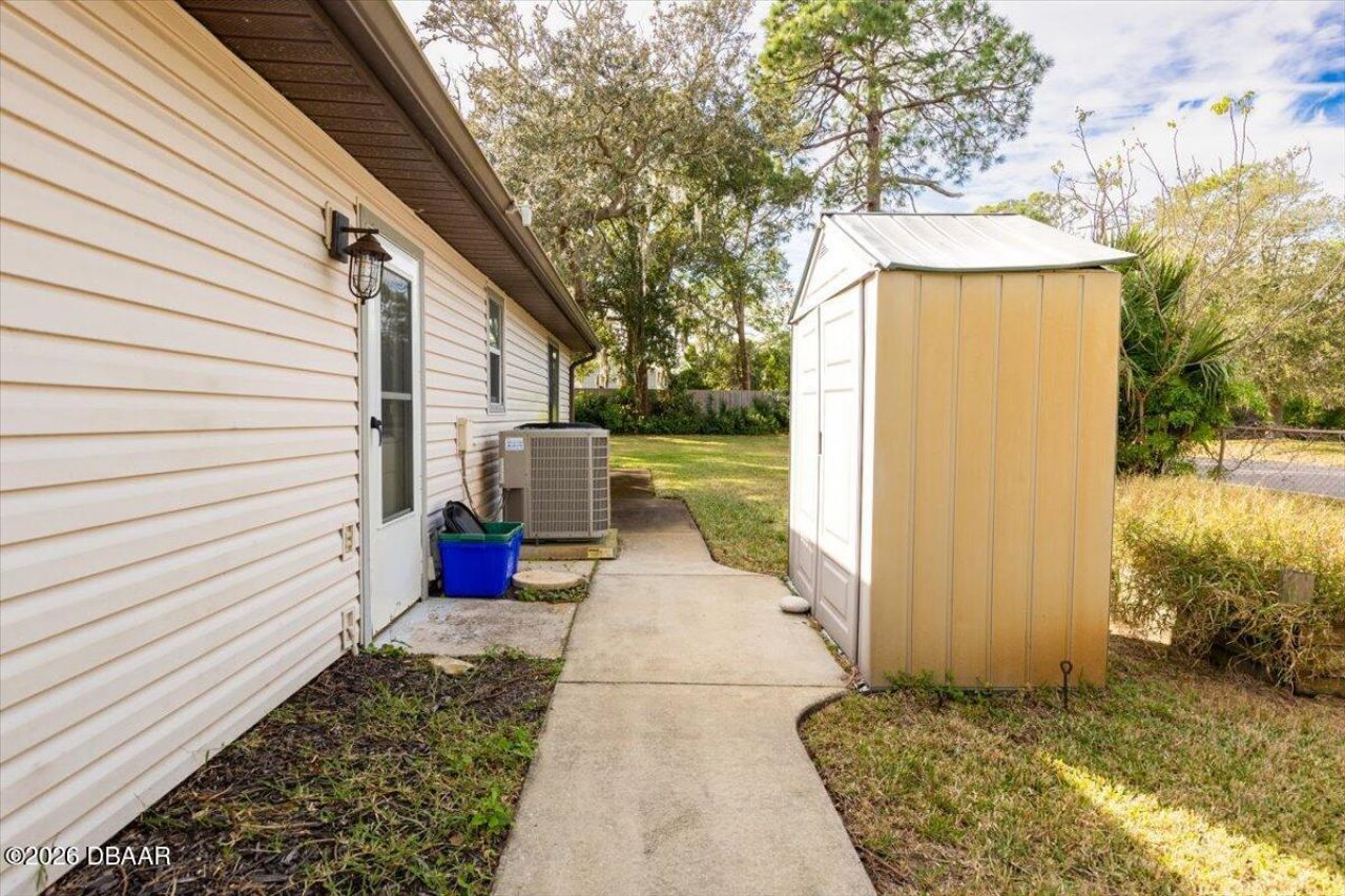 2650 Glenwood Avenue, New Smyrna Beach, FL 32168 Photo