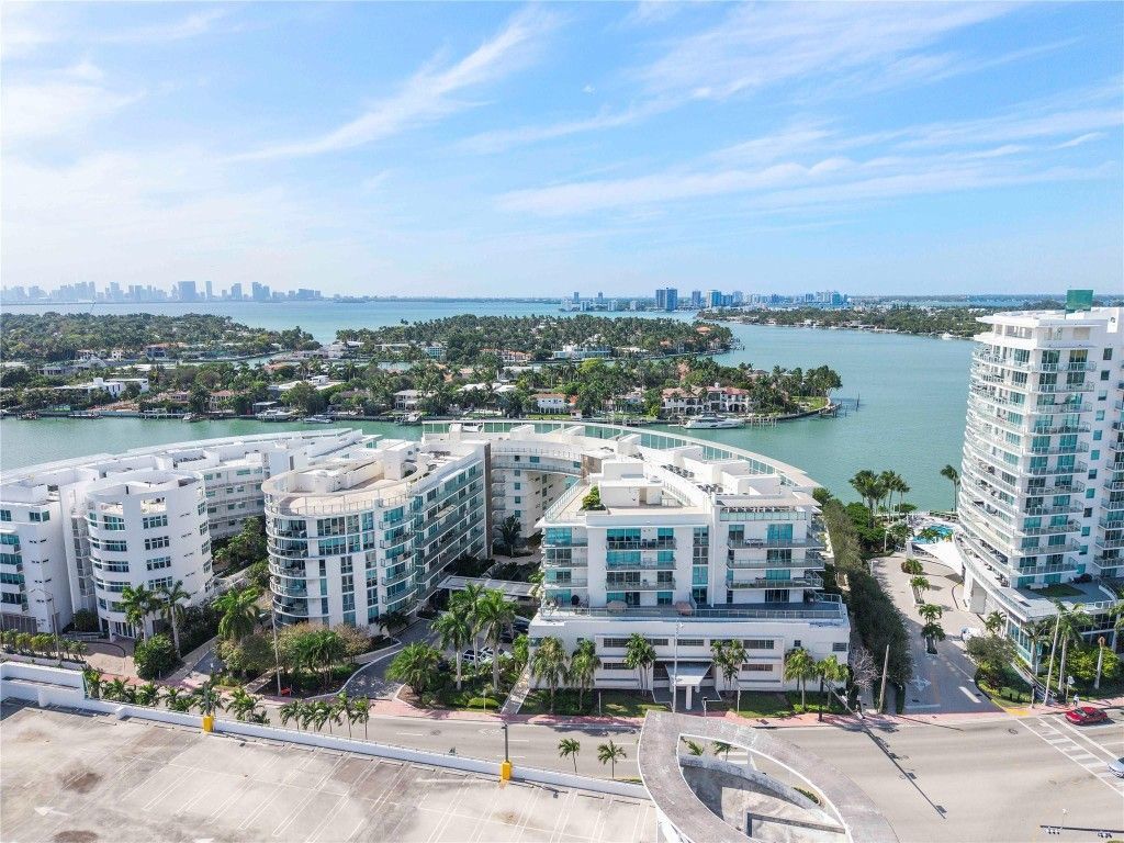 6620 Indian Creek Drive, Unit 315, Miami Beach, FL 33141 Photo