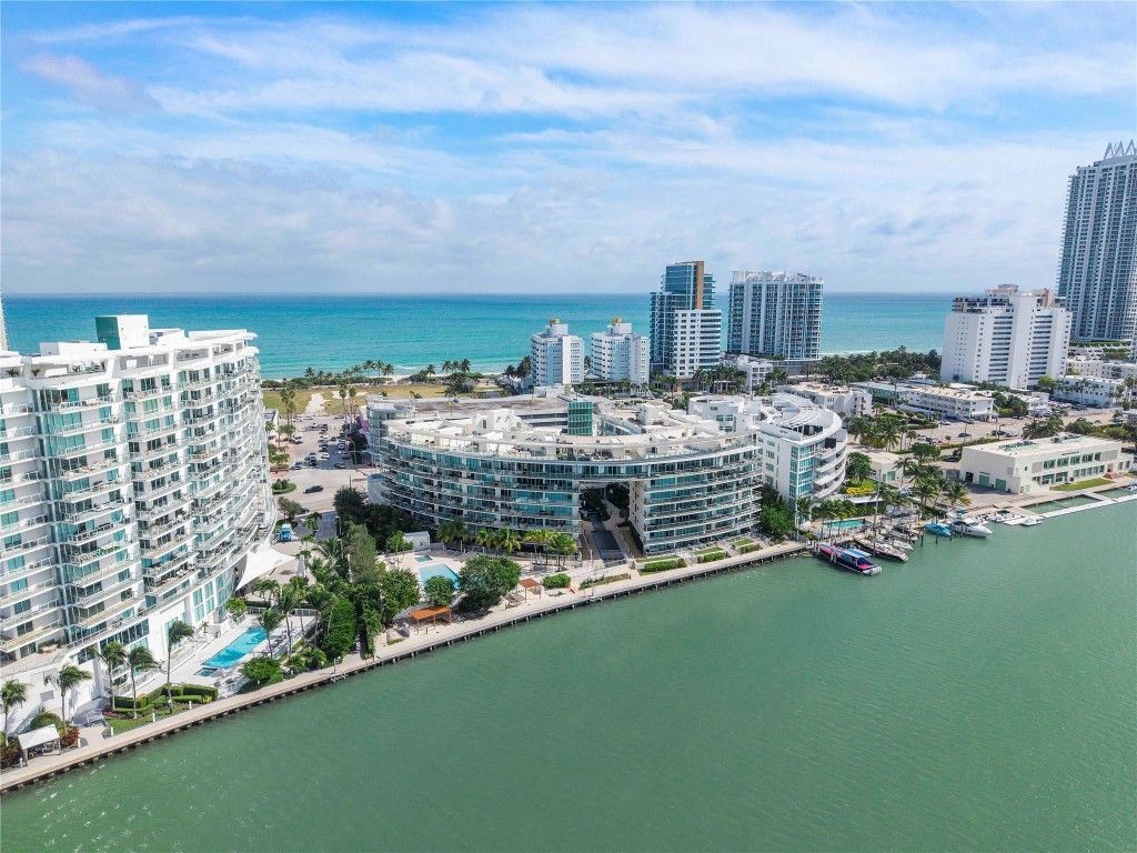 6620 Indian Creek Drive, Unit 315, Miami Beach, FL 33141 Photo