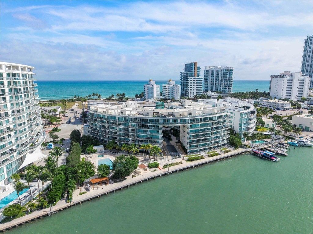 6620 Indian Creek Drive, Unit 315, Miami Beach, FL 33141 Photo