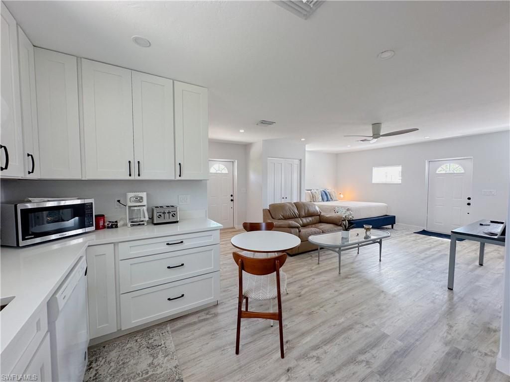 1308 Rosemary Ln, Naples, FL 34103 Photo