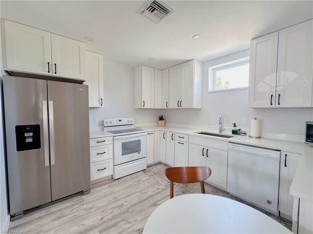 1308 Rosemary Ln, Naples, FL 34103 Photo