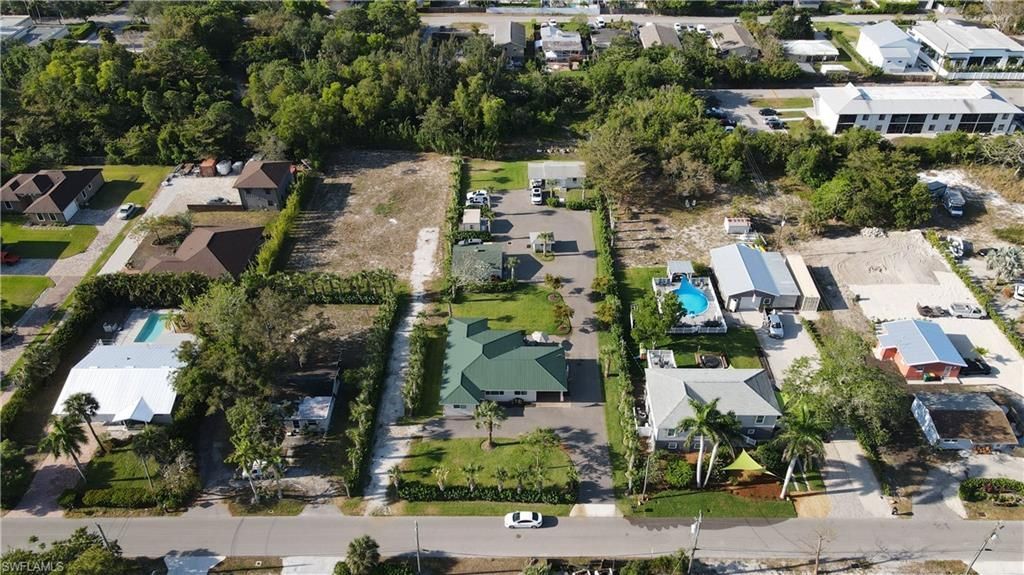 1308 Rosemary Ln, Naples, FL 34103 Photo