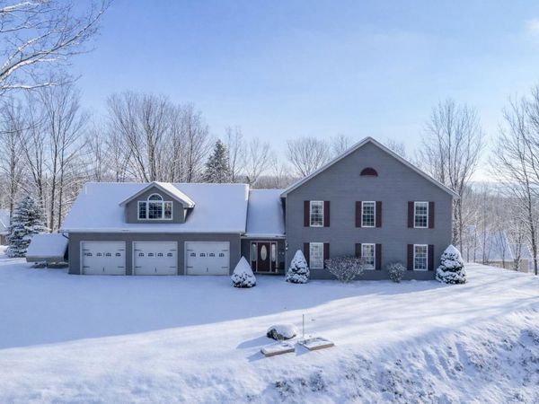 34 Goldsbury Woods Road, Barre Town, VT 05641