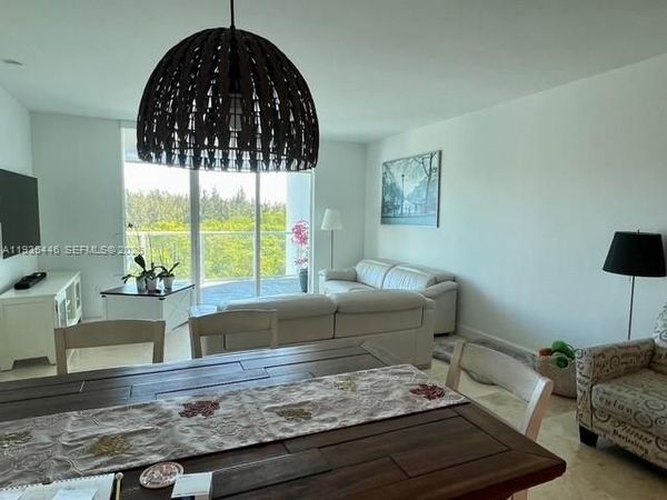 14951 Royal Oaks Ln , Unit 505, North Miami, FL 33181