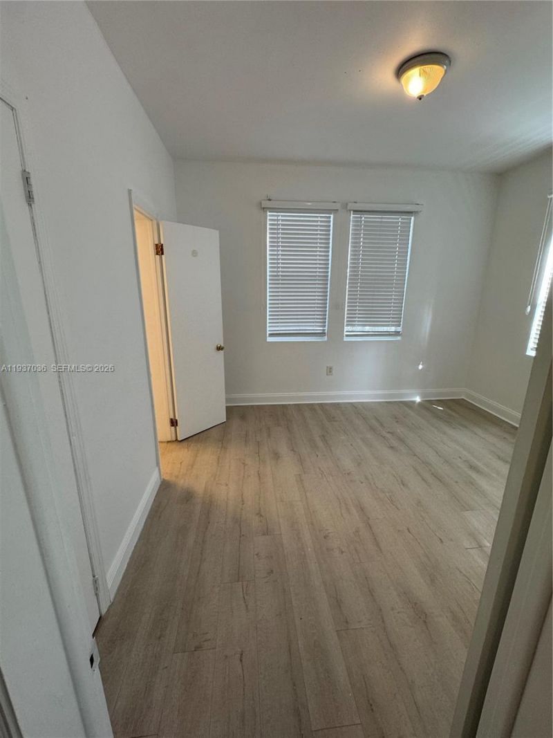 1027 Euclid Ave, Unit 2, Miami Beach, FL 33139 Photo