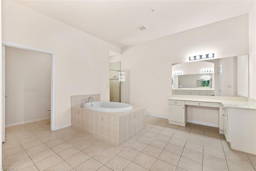 3520 Lansing Loop, Unit 203, Estero, FL 33928 Photo