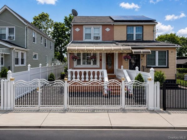 117-16 201 Place, Saint Albans, NY 11412