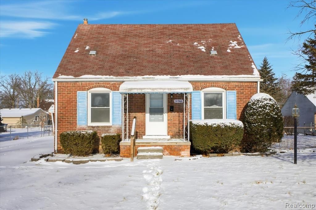 31966 Rosslyn Avenue, Garden City, MI 48135 Main Photo