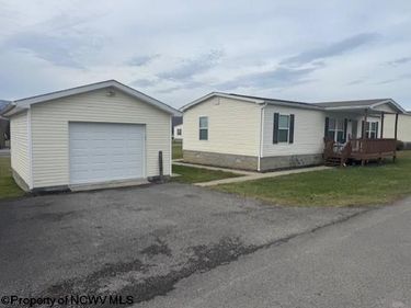 40 Yankee Lane, Beverly, WV 26253