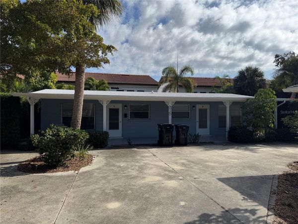 215 PARK BOULEVARD S, Unit A, VENICE, FL 34285