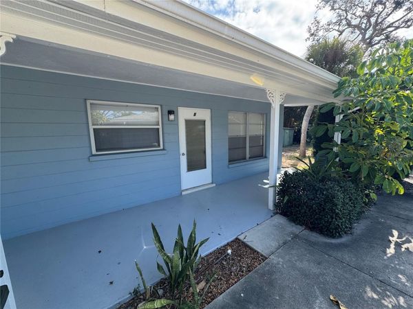 215 PARK BOULEVARD S, Unit B, VENICE, FL 34285