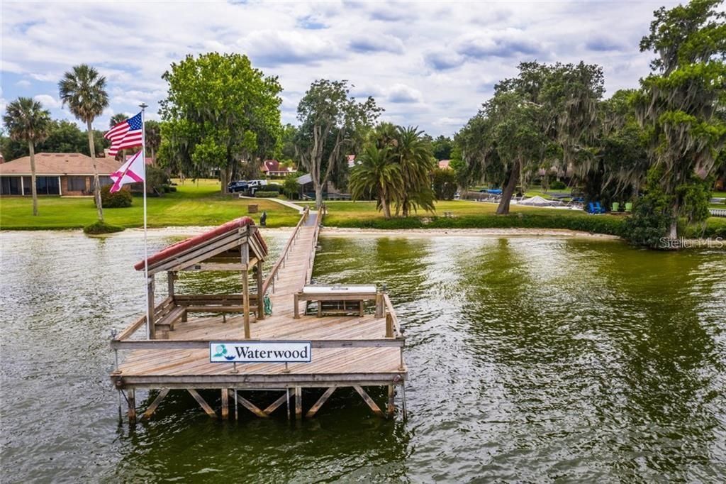 402 Clusterwood Drive, Yalaha, FL 34797 Photo