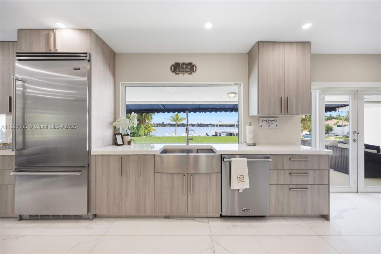 9440 SW 136th St , Miami, FL 33176 Photo