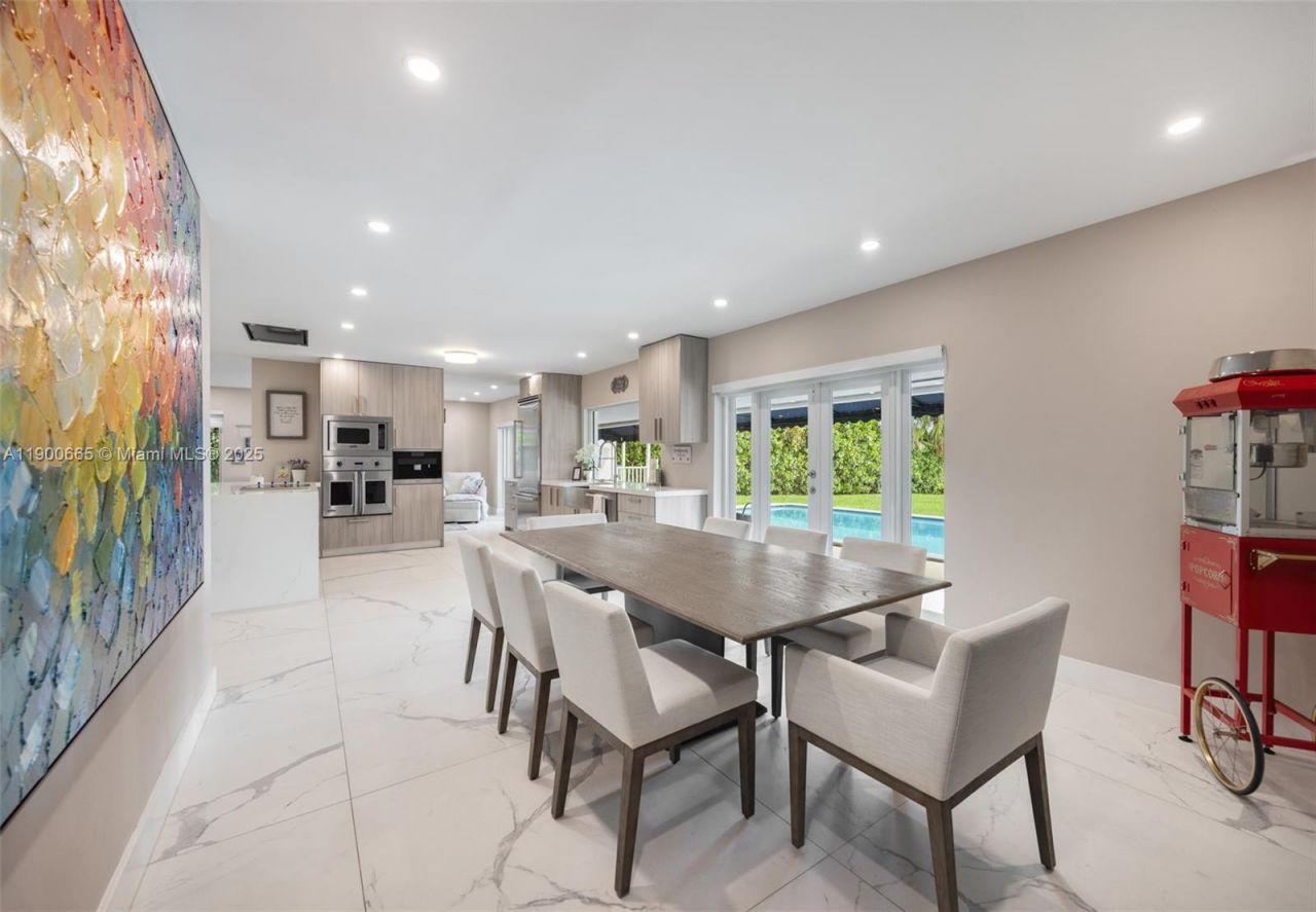 9440 SW 136th St , Miami, FL 33176 Photo