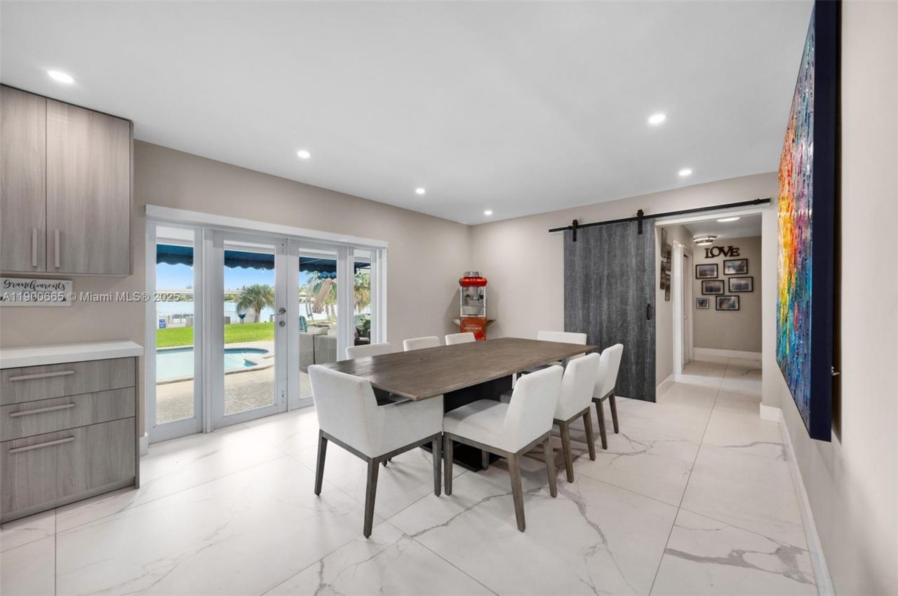 9440 SW 136th St , Miami, FL 33176 Photo