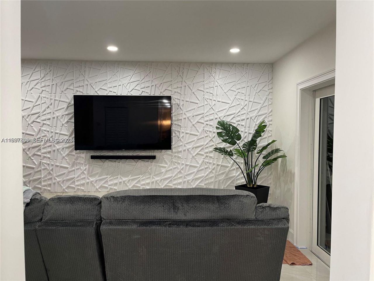 20219 SW 85th Pl, Cutler Bay, FL 33189 Photo