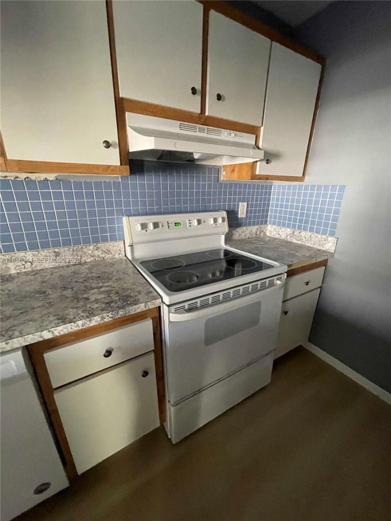 15330 SW 72nd St, Unit 7-21, Miami, FL 33193 Photo