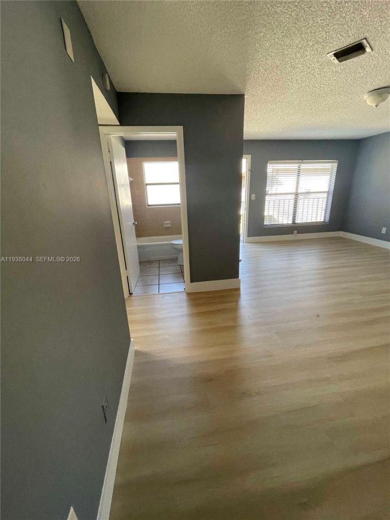 15330 SW 72nd St, Unit 7-21, Miami, FL 33193 Photo