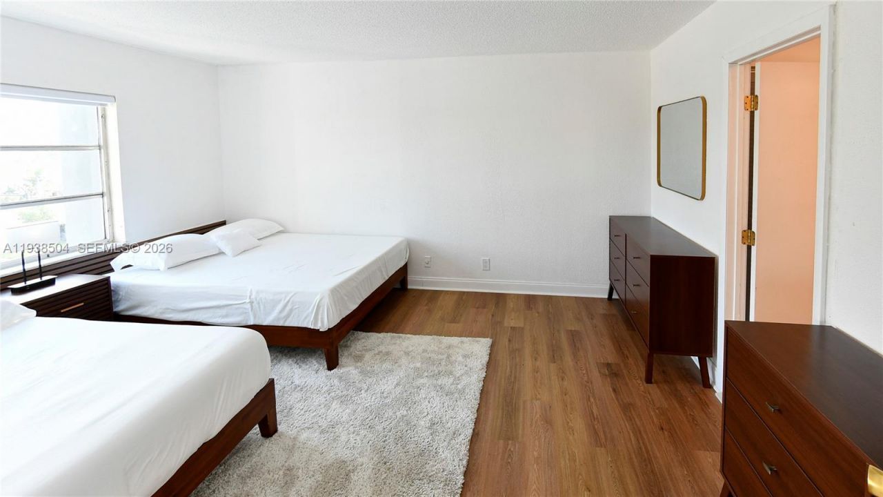 200 Diplomat Pkwy, Unit 626, Hallandale Beach, FL 33009 Photo