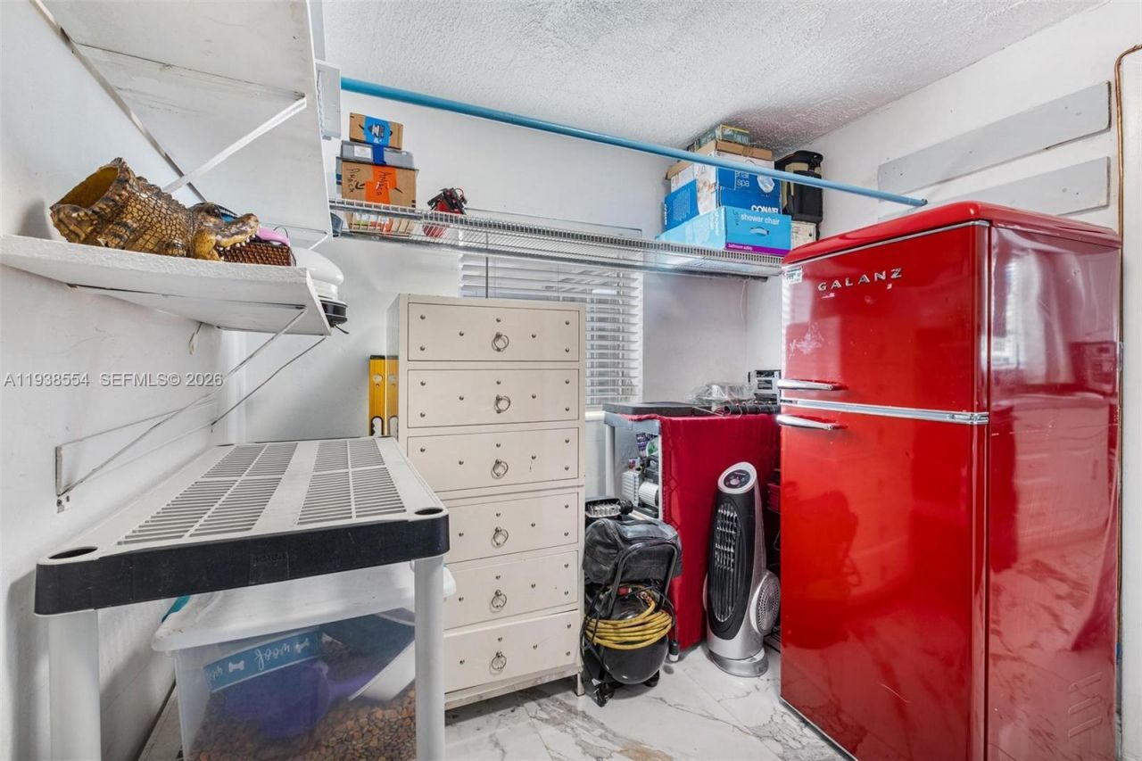 10330 SW 157th St, Miami, FL 33157 Photo