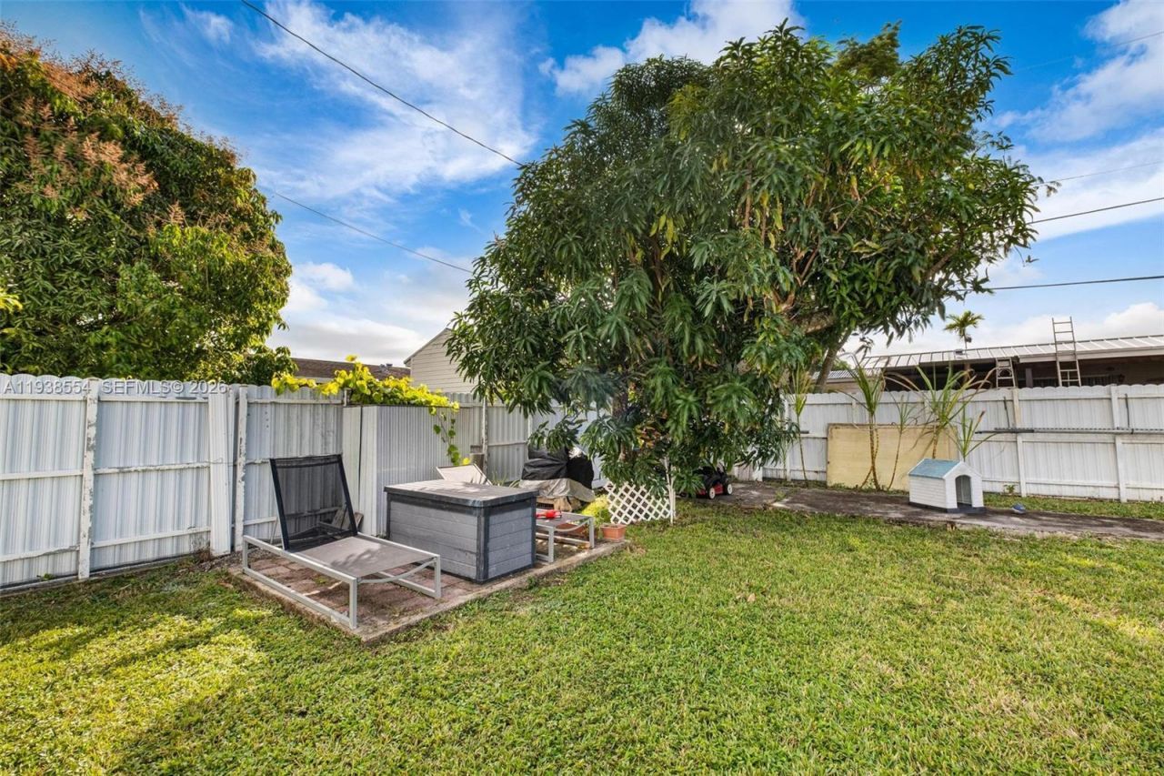 10330 SW 157th St, Miami, FL 33157 Photo