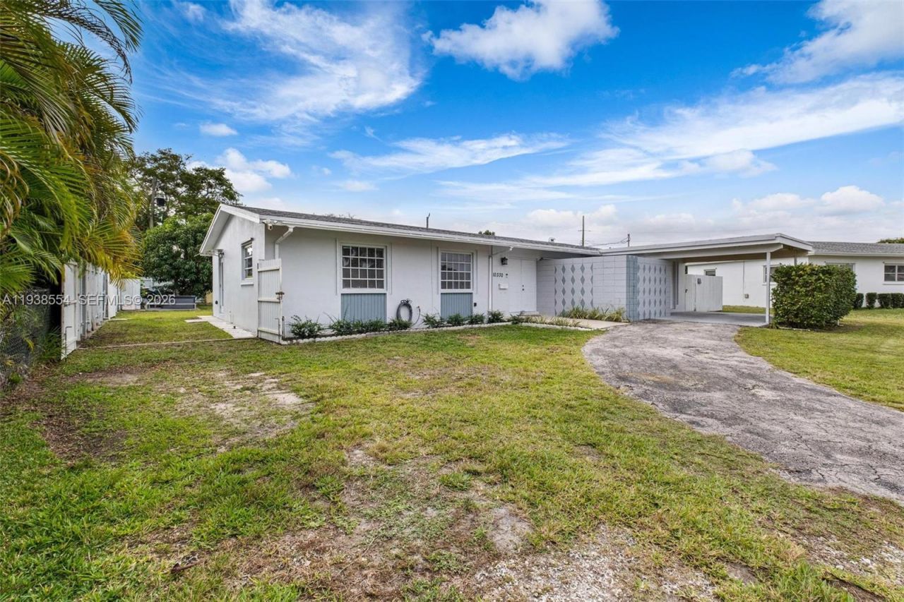 10330 SW 157th St, Miami, FL 33157 Photo