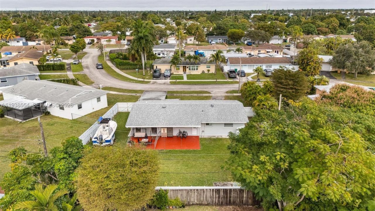 10330 SW 157th St, Miami, FL 33157 Photo