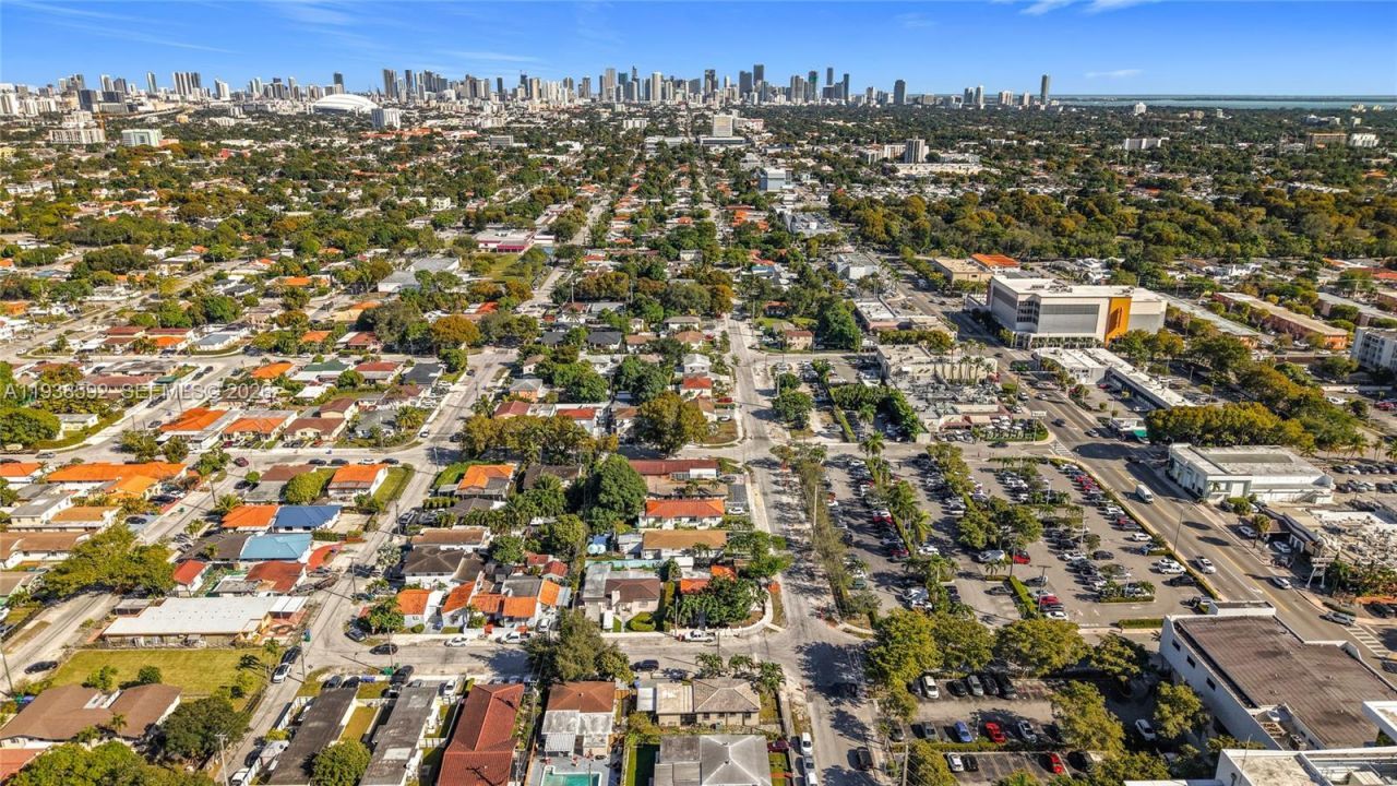 3601 SW 7th St, Miami, FL 33135 Photo