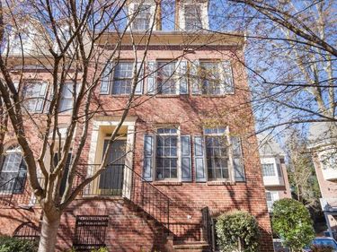 8882 ASHGROVE HOUSE LANE, VIENNA, VA 22182