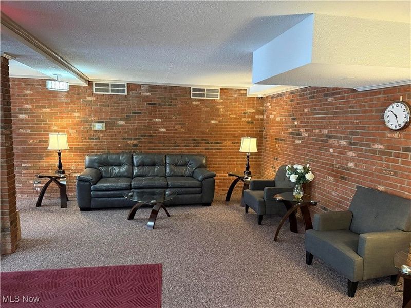 4183 Columbia Road, Unit 121, North Olmsted, OH 44070 Photo 2