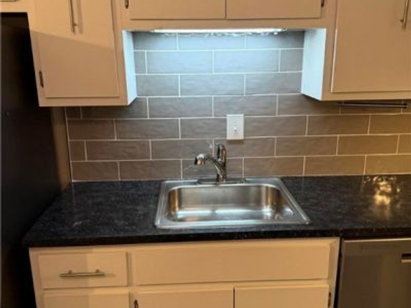 4183 Columbia Road, Unit 121, North Olmsted, OH 44070 Photo 9