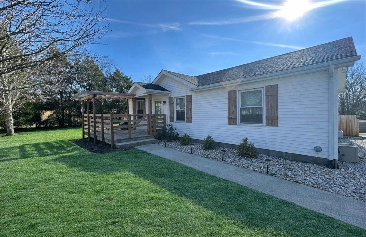 882 Pleasant Hill Road, Franklin, KY 42134 Main Photo