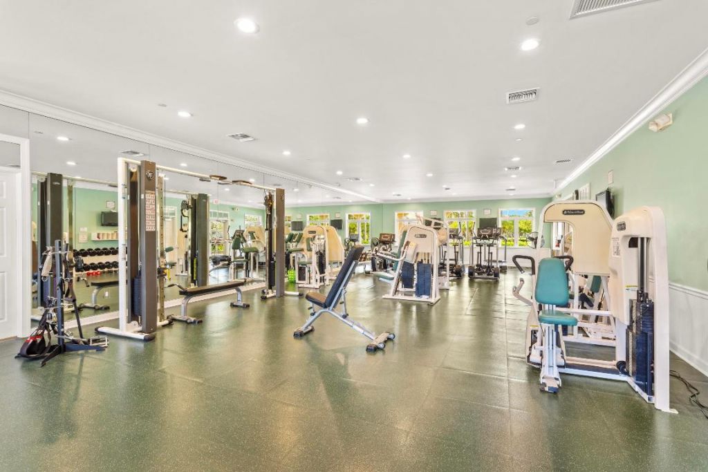 33 Harbour Isle Drive W, Unit 306, Fort Pierce, FL 34949 Photo