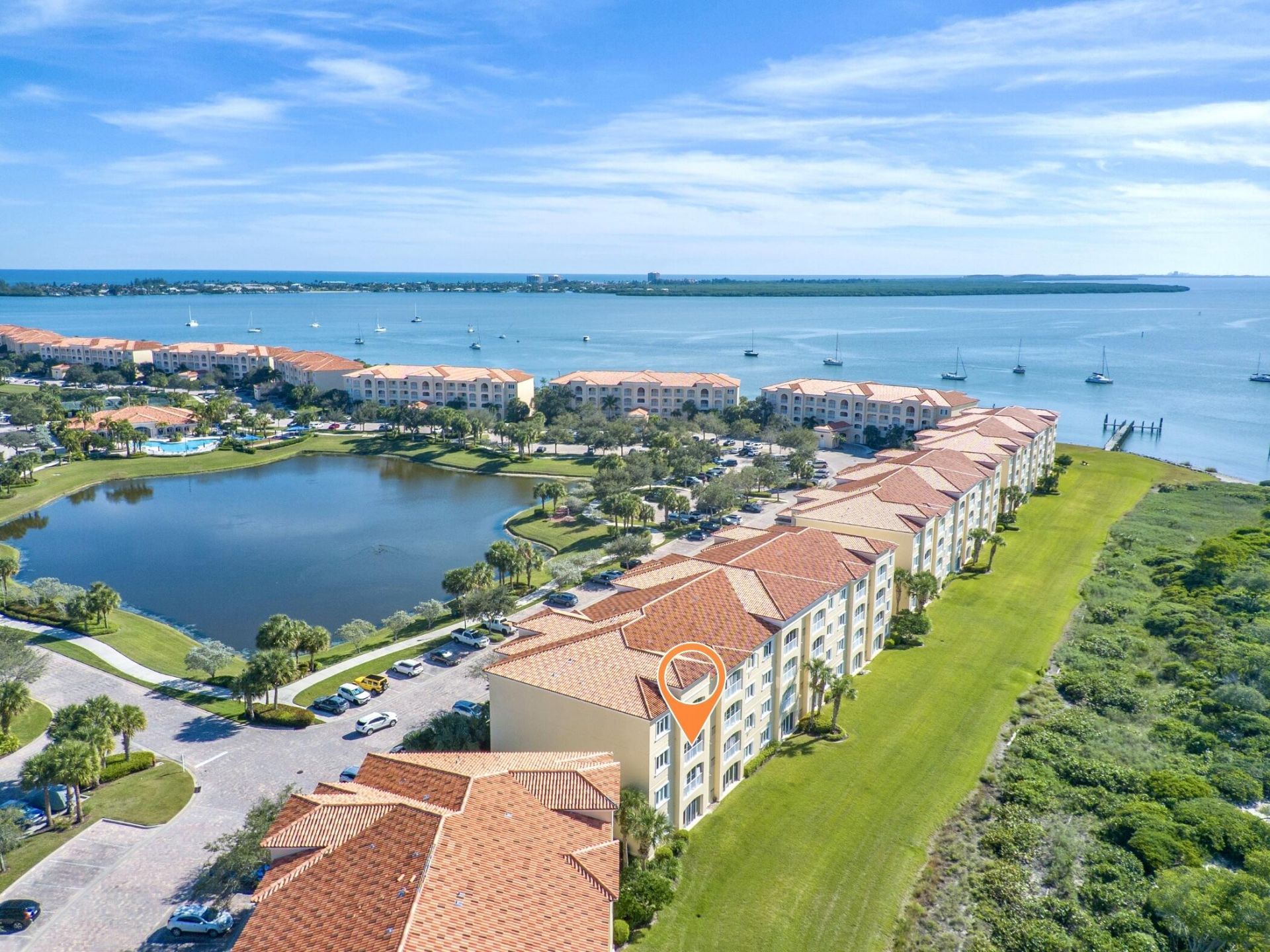 33 Harbour Isle Drive W, Unit 306, Fort Pierce, FL 34949 Photo