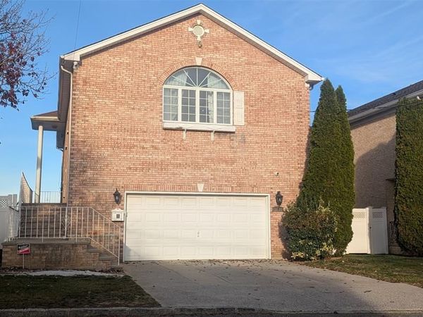 15095 Powells Cove Boulevard, Whitestone, NY 11357