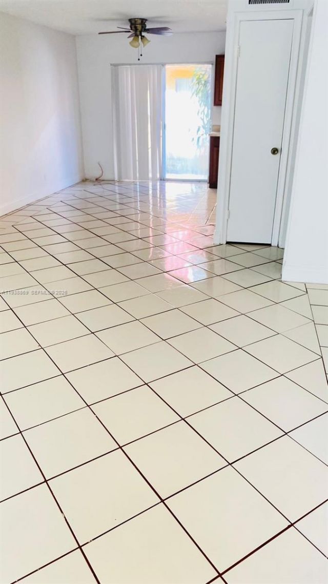 5407 NW 27th St, Unit D2, Lauderhill, FL 33313 Photo