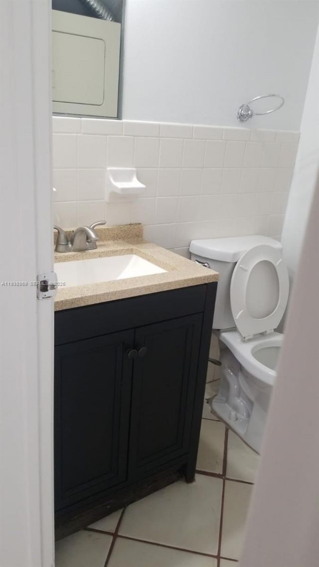 5407 NW 27th St, Unit D2, Lauderhill, FL 33313 Photo