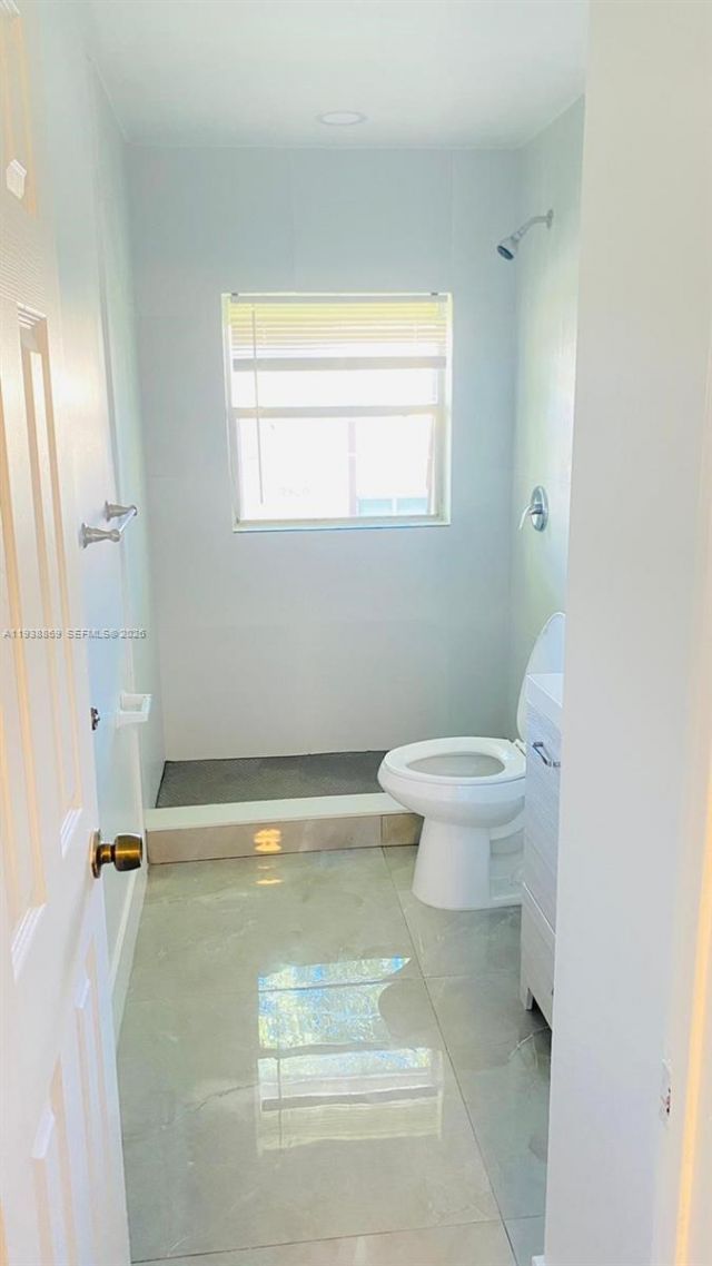 5407 NW 27th St, Unit D2, Lauderhill, FL 33313 Photo